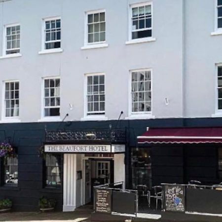 The Beaufort Hotel Chepstow Exterior foto